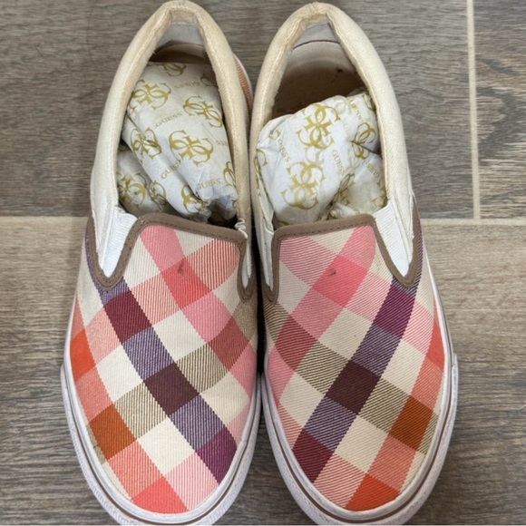 BURBERRY • SNEAKERS - Picture 1 of 8